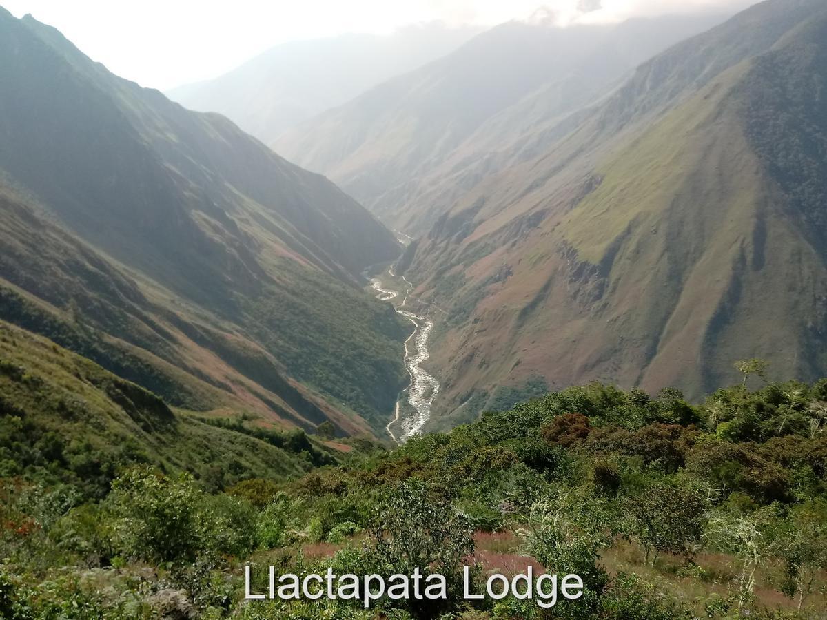 Llactapata Overlooking Machu Picchu - - Restaurant Lodge *
