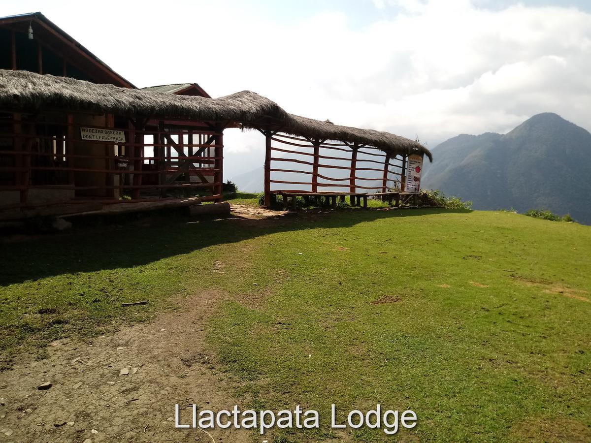Llactapata Overlooking Machu Picchu - - Restaurant Lodge Salcantay