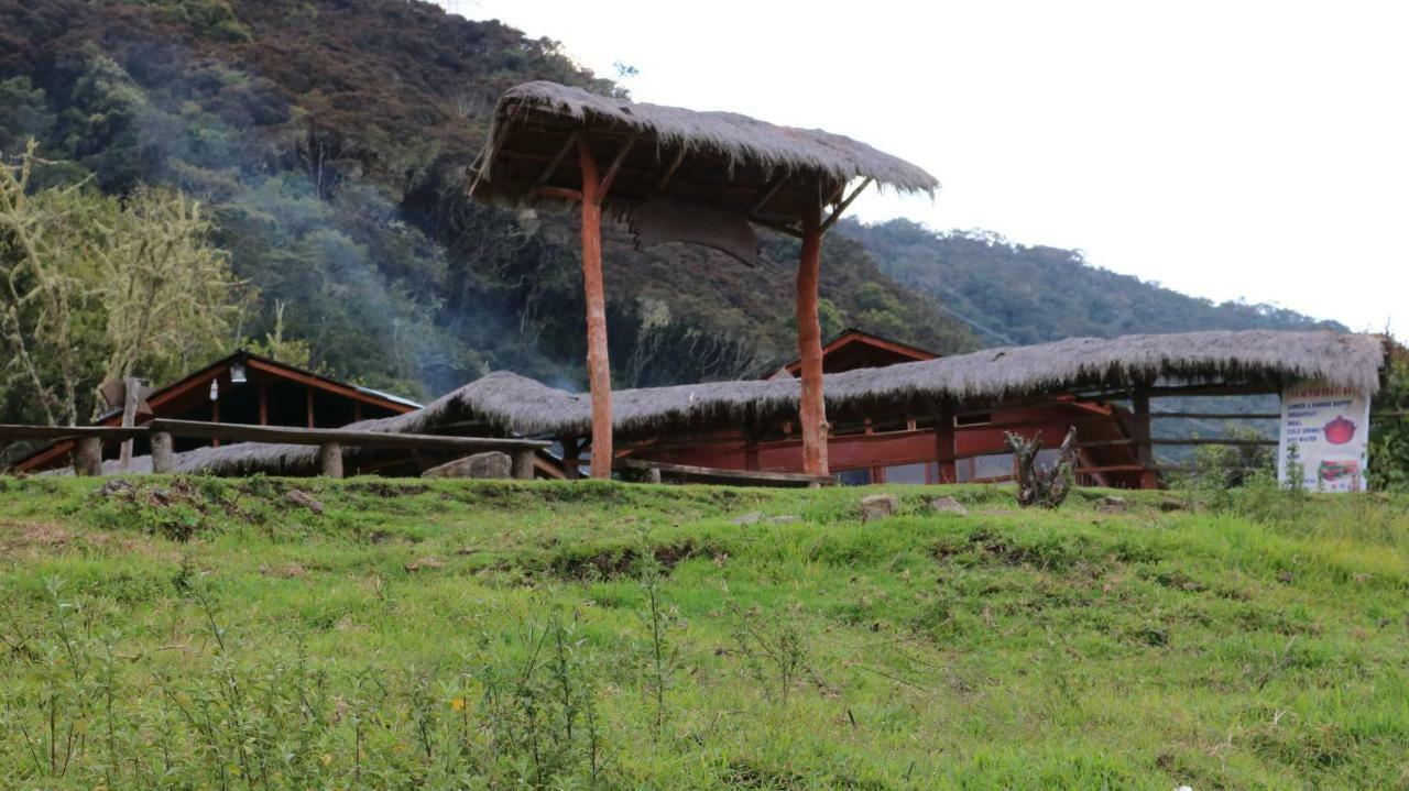 Lodge Llactapata Overlooking Machu Picchu - - Restaurant *